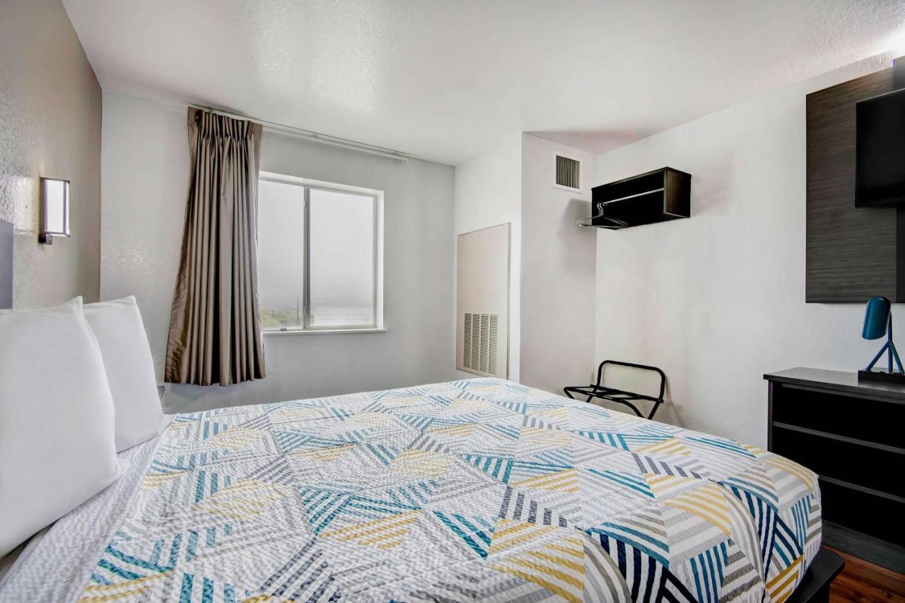 Motel 6-San Antonio, Tx - Sea World North Экстерьер фото