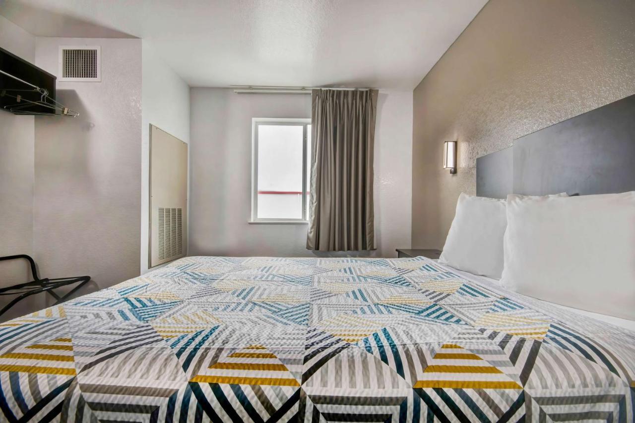 Motel 6-San Antonio, Tx - Sea World North Экстерьер фото