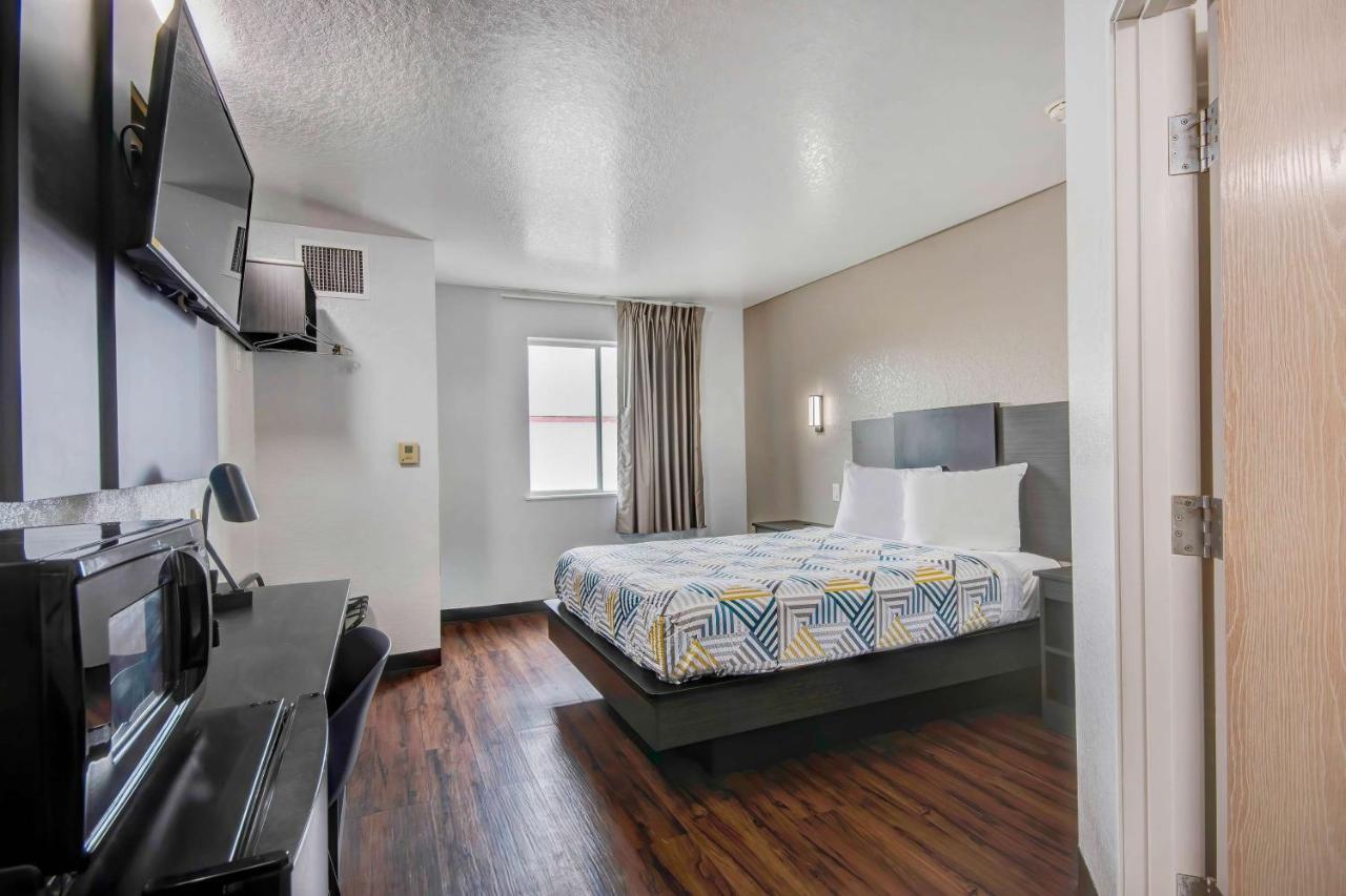 Motel 6-San Antonio, Tx - Sea World North Экстерьер фото