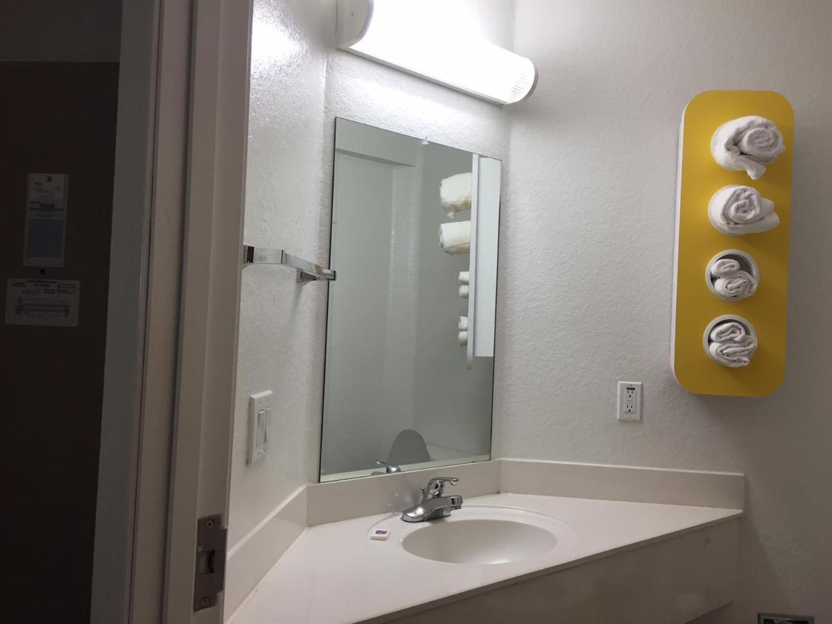 Motel 6-San Antonio, Tx - Sea World North Экстерьер фото